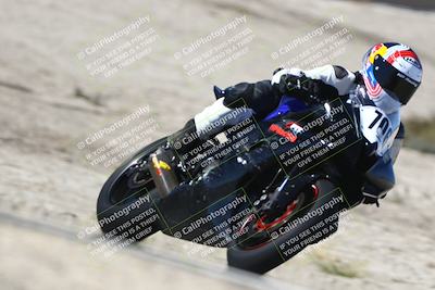 media/Oct-12-2025-CRA (Sun) [[e621380112]]/Races/Race 4/